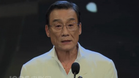 两攻一受3p双龙h调教